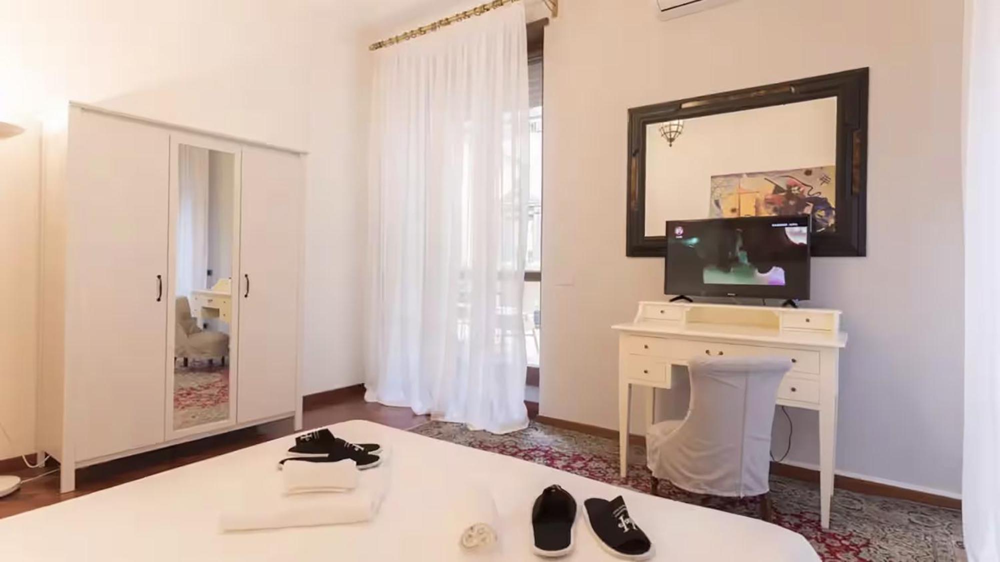Classbnb - Two Apartments 400 Meters From The Duomo 米兰 外观 照片