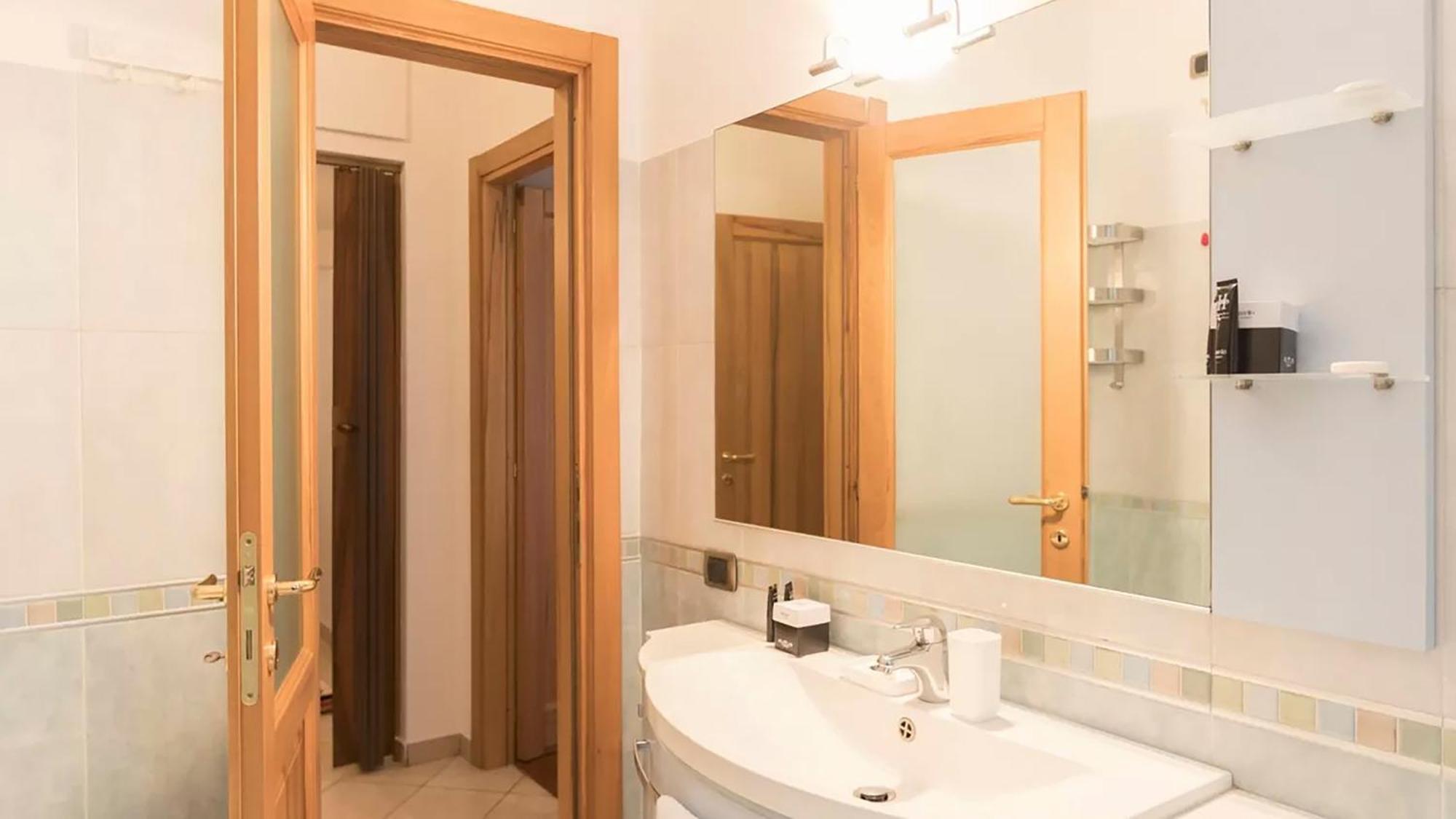 Classbnb - Two Apartments 400 Meters From The Duomo 米兰 外观 照片