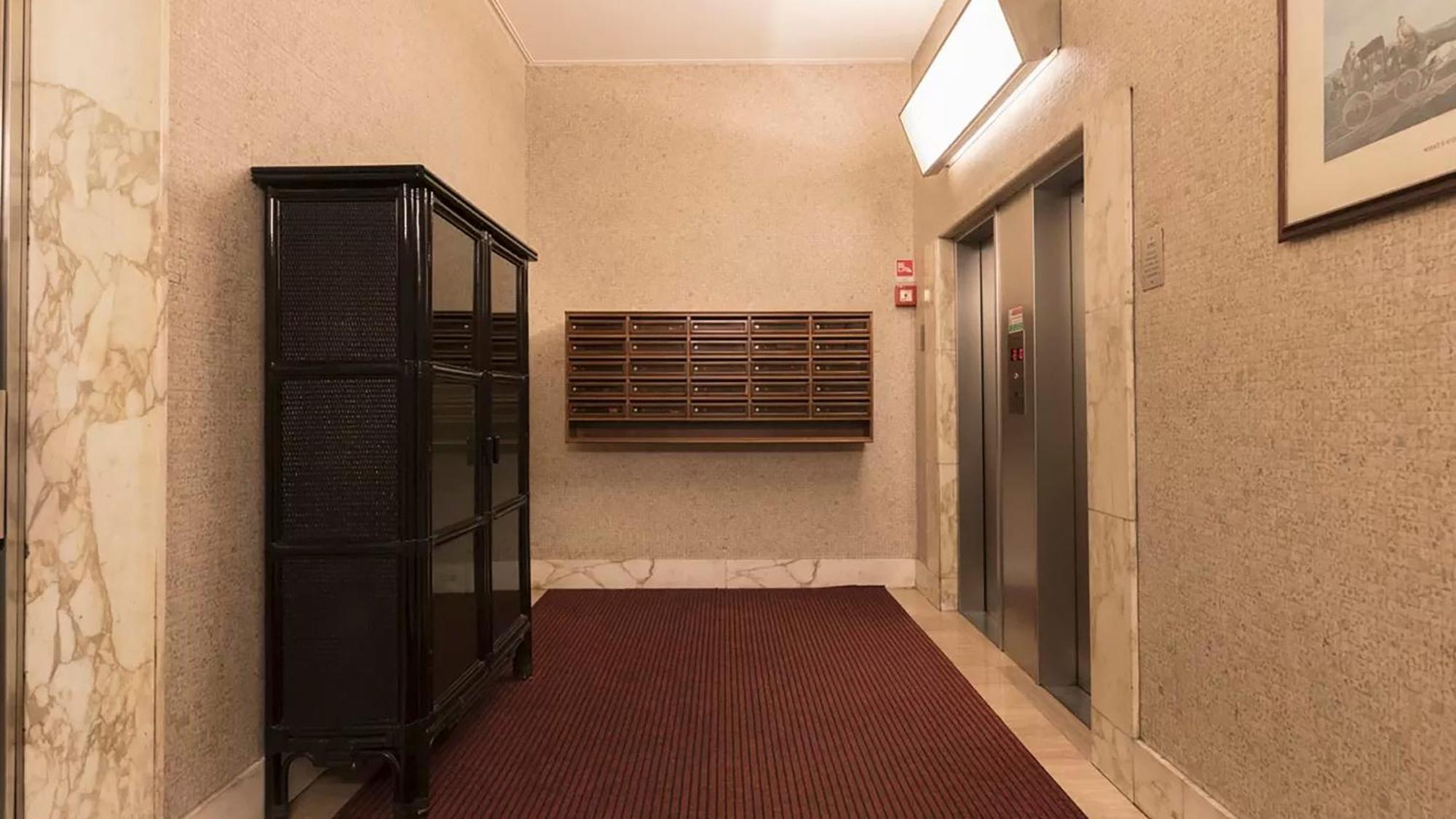Classbnb - Two Apartments 400 Meters From The Duomo 米兰 外观 照片