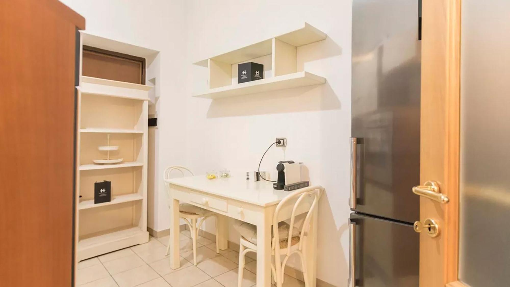 Classbnb - Two Apartments 400 Meters From The Duomo 米兰 外观 照片