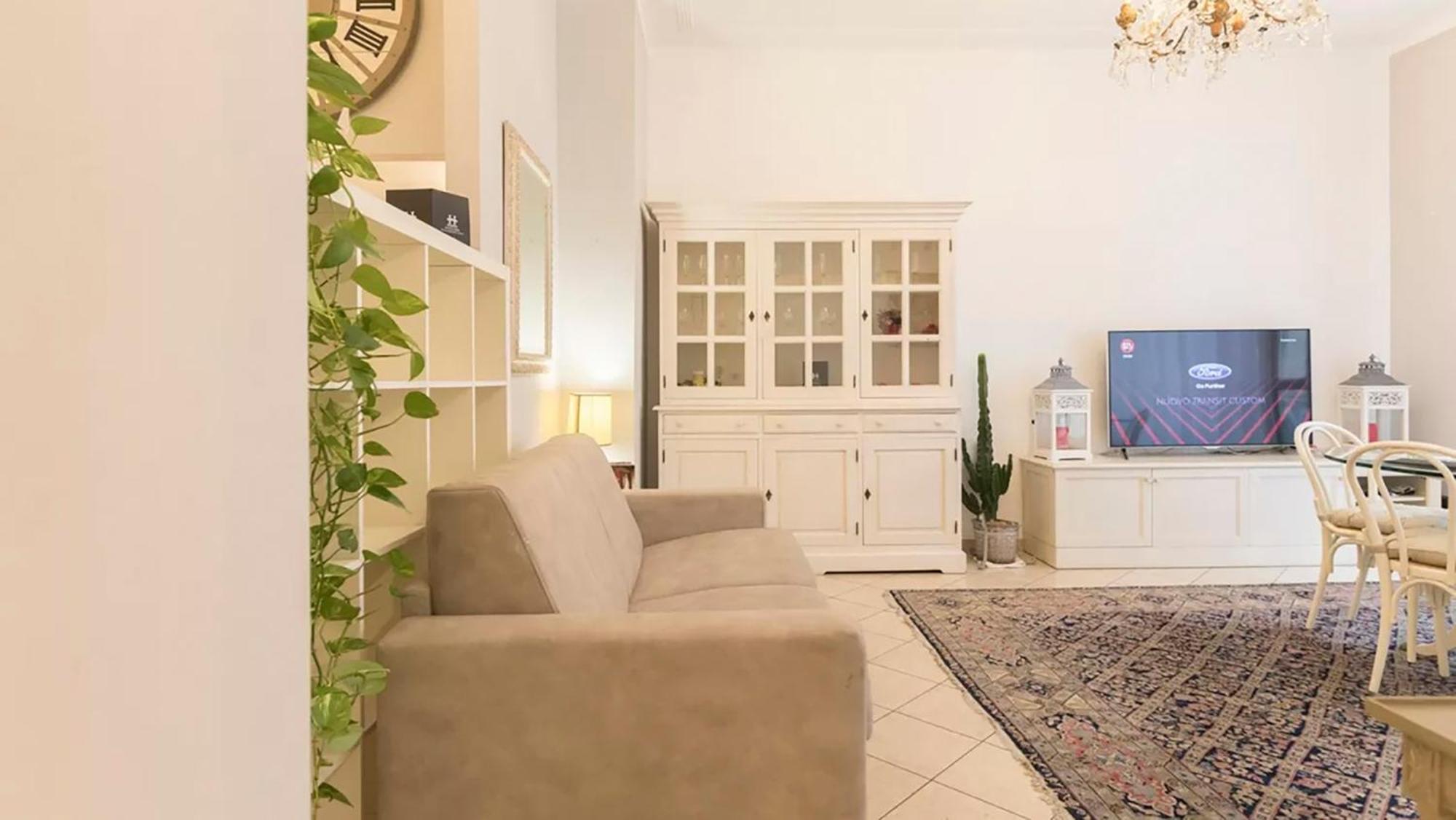 Classbnb - Two Apartments 400 Meters From The Duomo 米兰 外观 照片