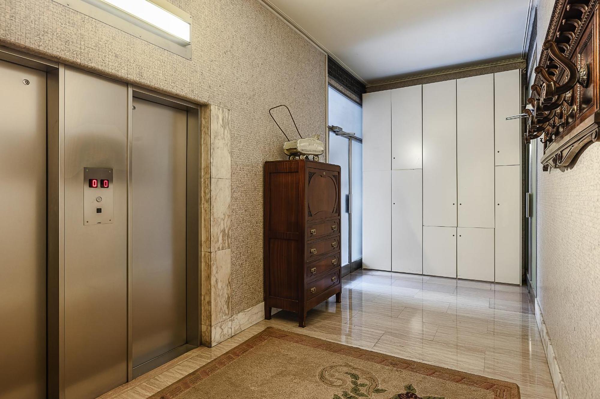 Classbnb - Two Apartments 400 Meters From The Duomo 米兰 外观 照片
